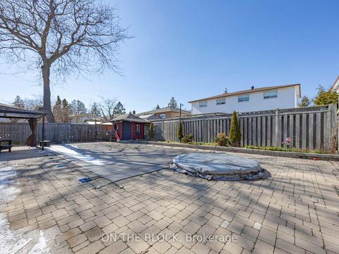Photo 39 at 41 Eastlea Crescent, L'Amoreaux, Toronto