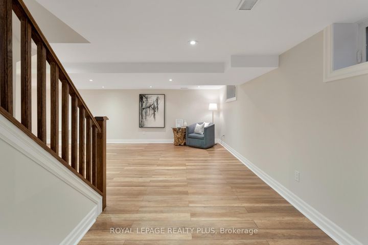 Photo 37 at 2184 Guthrie Lane, Lakeview, Mississauga