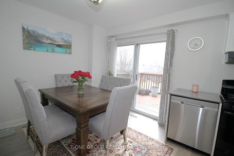 Photo 10 at 739 Pam Crescent, Leslie Valley, Newmarket