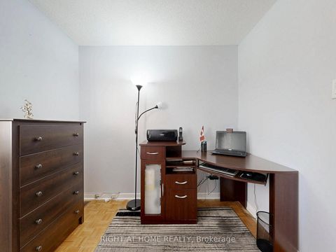 Photo 34 at 50 Rathfon Crescent, North Richvale, Richmond Hill