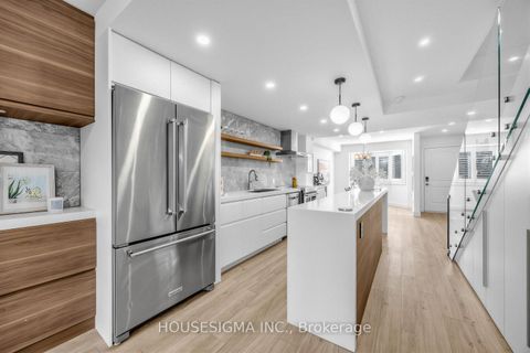 Photo 10 at 47 - 39 Tecumseth Street, Niagara, Toronto