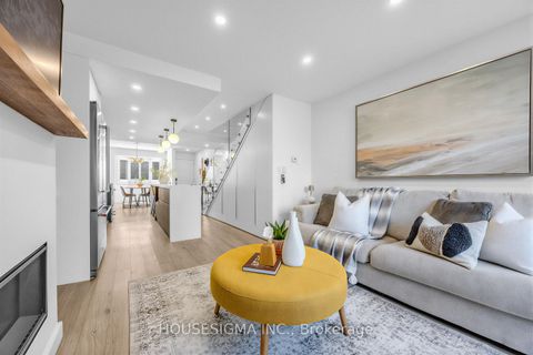 Photo 14 at 47 - 39 Tecumseth Street, Niagara, Toronto