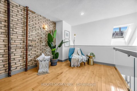 Photo 27 at 47 - 39 Tecumseth Street, Niagara, Toronto