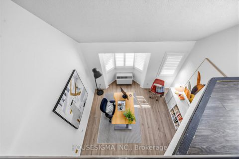 Photo 29 at 47 - 39 Tecumseth Street, Niagara, Toronto