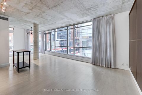 Photo 1 at 204 - 36 Charlotte Street, Waterfront Communities C1, Toronto