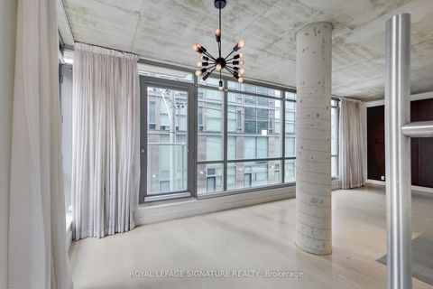 Photo 15 at 204 - 36 Charlotte Street, Waterfront Communities C1, Toronto