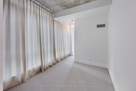 Photo 20 at 204 - 36 Charlotte Street, Waterfront Communities C1, Toronto