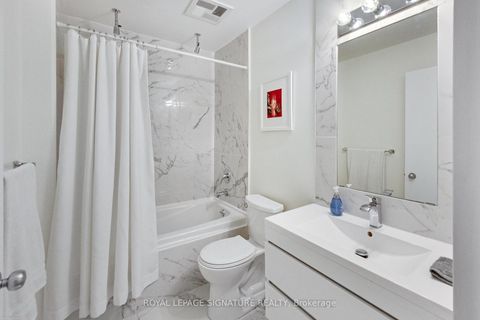 Photo 21 at 204 - 36 Charlotte Street, Waterfront Communities C1, Toronto
