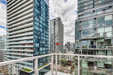 Photo 33 at 204 - 36 Charlotte Street, Waterfront Communities C1, Toronto