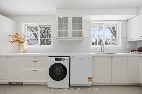 Photo 14 at 7 Snowhill Crescent, Malvern West, Toronto