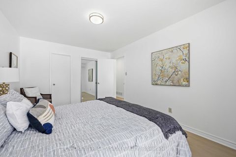Photo 21 at 7 Snowhill Crescent, Malvern West, Toronto
