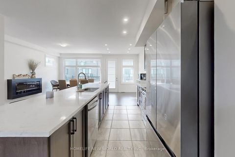 Photo 11 at 18 Bennington Road, Summerhill Estates, Newmarket