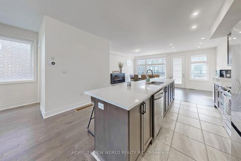 Photo 12 at 18 Bennington Road, Summerhill Estates, Newmarket