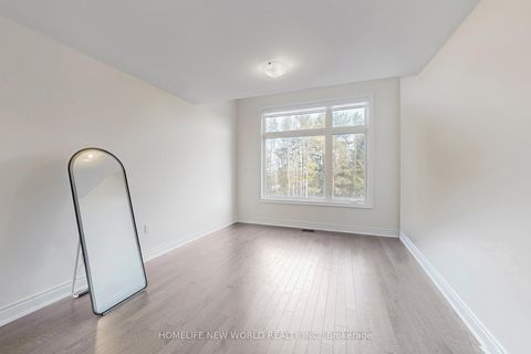 Photo 20 at 18 Bennington Road, Summerhill Estates, Newmarket