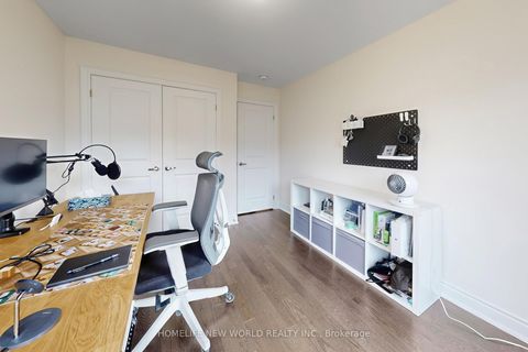 Photo 27 at 18 Bennington Road, Summerhill Estates, Newmarket