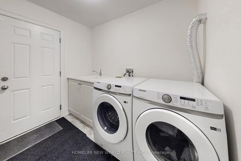 Photo 31 at 18 Bennington Road, Summerhill Estates, Newmarket