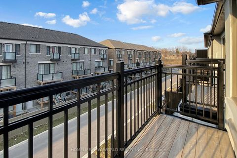 Photo 36 at 18 Bennington Road, Summerhill Estates, Newmarket