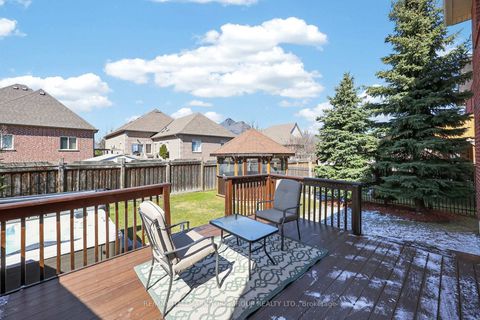 Photo 39 at 54 Bambi Crescent, Keswick South, Georgina