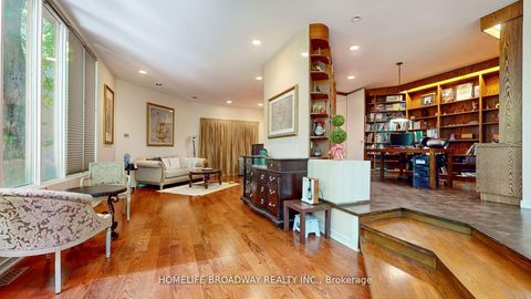 Photo 2 at 33 Rosedale Road, Moore Park, Toronto