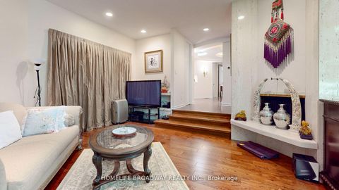 Photo 4 at 33 Rosedale Road, Moore Park, Toronto