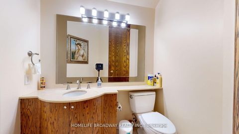 Photo 9 at 33 Rosedale Road, Moore Park, Toronto