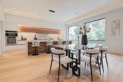 Photo 18 at 207 Newton Drive, Newtonbrook East, Toronto