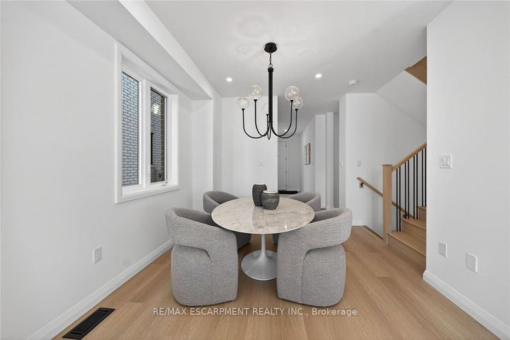 Photo 8 at 29 Kingfisher Drive, Bruleville, Hamilton