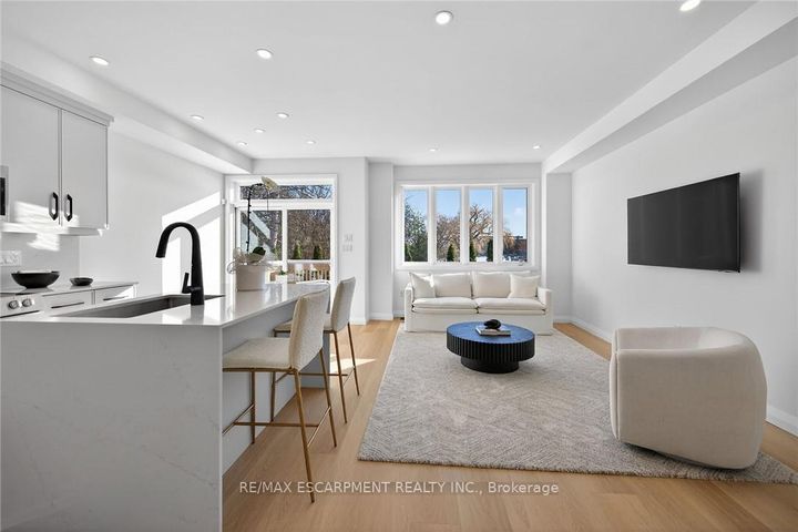 Photo 9 at 29 Kingfisher Drive, Bruleville, Hamilton