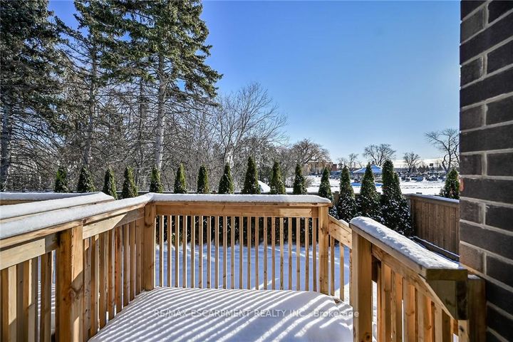 Photo 14 at 29 Kingfisher Drive, Bruleville, Hamilton
