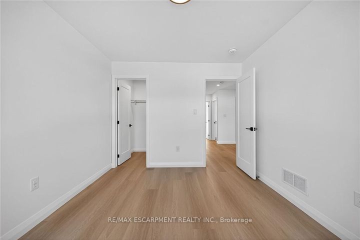 Photo 36 at 29 Kingfisher Drive, Bruleville, Hamilton