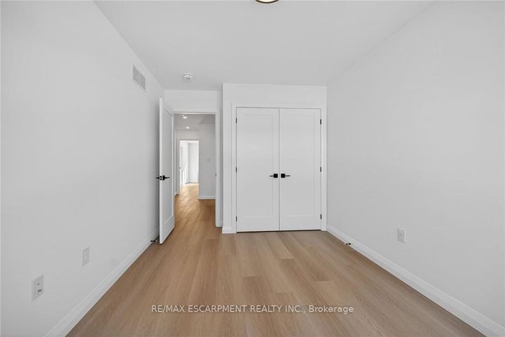 Photo 38 at 29 Kingfisher Drive, Bruleville, Hamilton