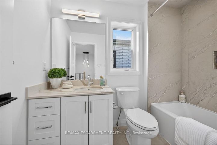 Photo 39 at 29 Kingfisher Drive, Bruleville, Hamilton