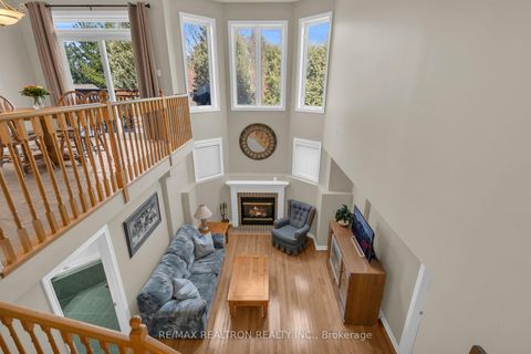 Photo 20 at 17 Marchant Circle, Schomberg, King