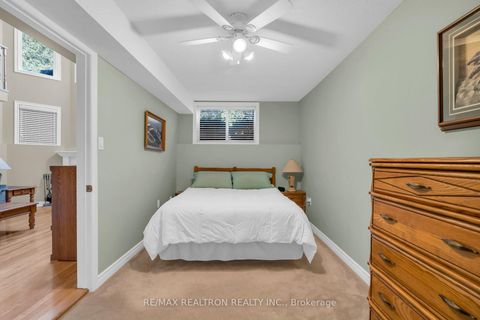 Photo 24 at 17 Marchant Circle, Schomberg, King