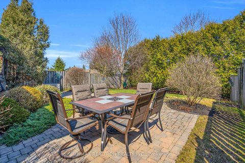 Photo 34 at 17 Marchant Circle, Schomberg, King
