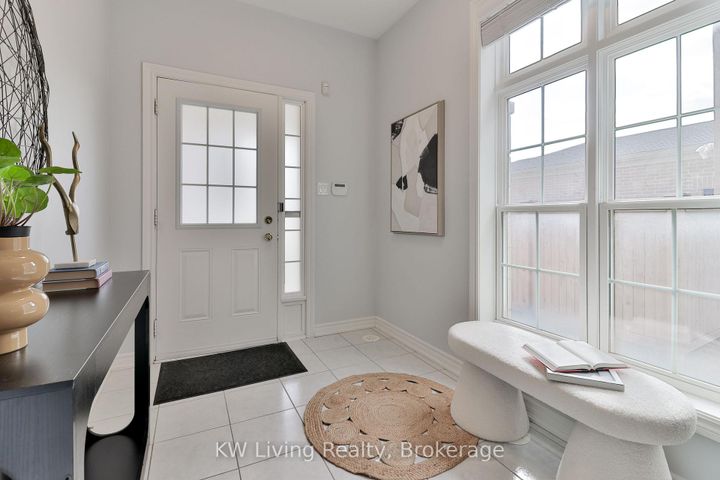 Photo 4 at 10373 Woodbine Avenue E, Cathedraltown, Markham
