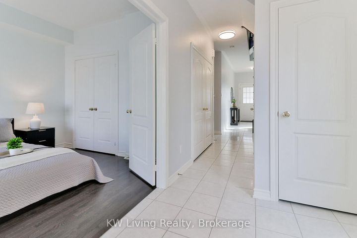 Photo 8 at 10373 Woodbine Avenue E, Cathedraltown, Markham