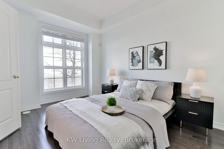 Photo 10 at 10373 Woodbine Avenue E, Cathedraltown, Markham