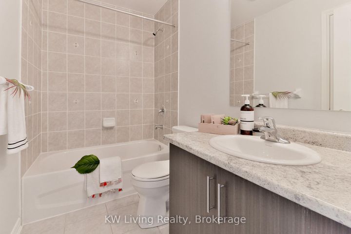 Photo 36 at 10373 Woodbine Avenue E, Cathedraltown, Markham