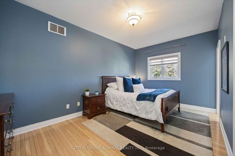 Photo 20 at 71 Glacier Court, Rural Vaughan, Vaughan