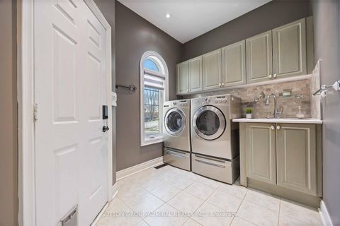 Photo 21 at 71 Glacier Court, Rural Vaughan, Vaughan