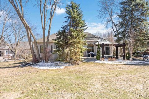 Photo 27 at 71 Glacier Court, Rural Vaughan, Vaughan