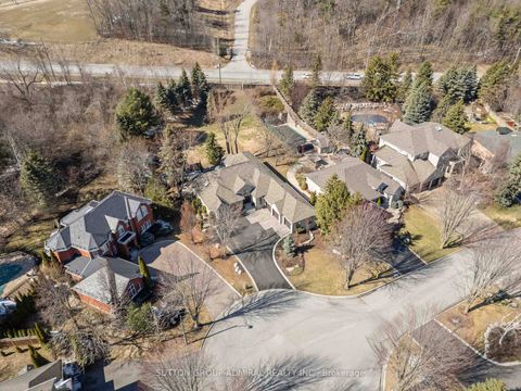 Photo 34 at 71 Glacier Court, Rural Vaughan, Vaughan