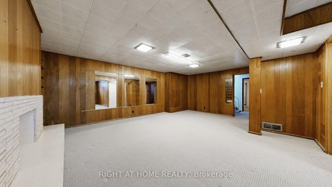 Photo 31 at 33 Sanderling Place, Don Mills, Toronto