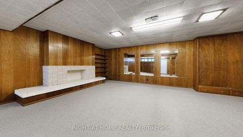 Photo 33 at 33 Sanderling Place, Don Mills, Toronto