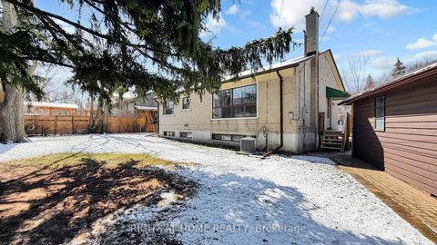 Photo 46 at 33 Sanderling Place, Don Mills, Toronto