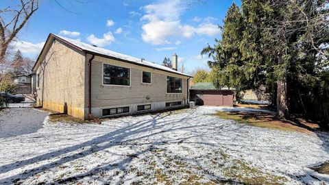 Photo 47 at 33 Sanderling Place, Don Mills, Toronto