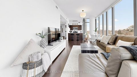 Photo 8 at 511 - 105 The Queensway Avenue, Swansea, Toronto