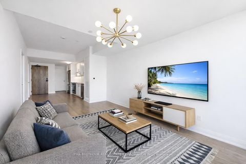 Photo 4 at 1811 - 1035 Southdown Road, Clarkson, Mississauga