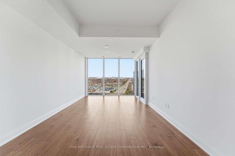 Photo 7 at 1811 - 1035 Southdown Road, Clarkson, Mississauga
